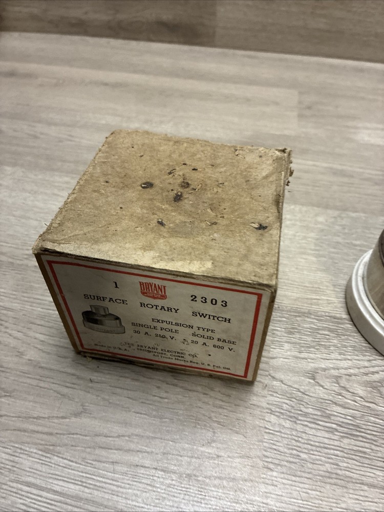 (2) Bryant Surface Rotary Switch 30A & 40A Single Pulls (See Desc)