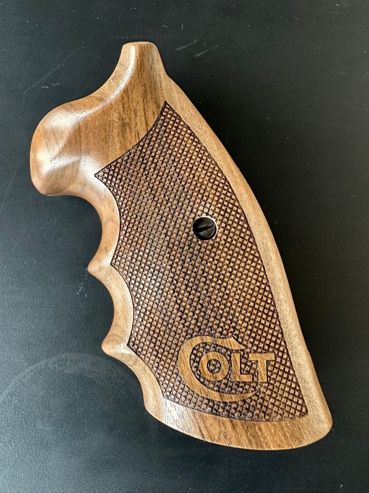 Colt Python Walnut Revolver Grips Checkered Fits Pre-2000