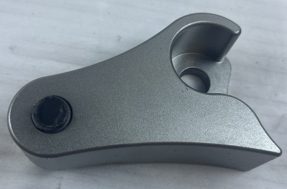 HARLEY DAVIDSON GENUINE FRAME TUBE CLAMP ACCESORY MOUNT BRACKET