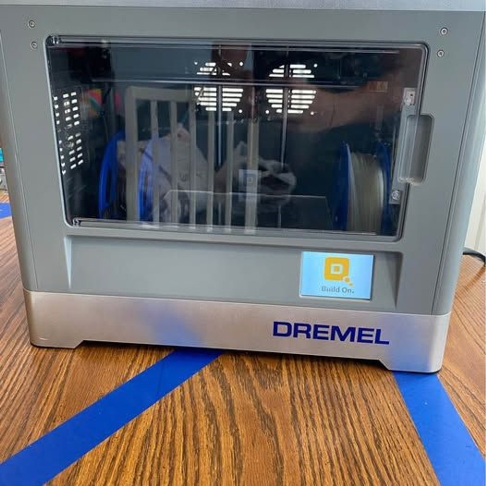 Dremel Idea Builder 3D20 3D Printer - Great Condition, Ready to Use