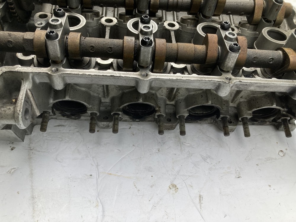 Triumph Daytona 1000 Cylinder Head
