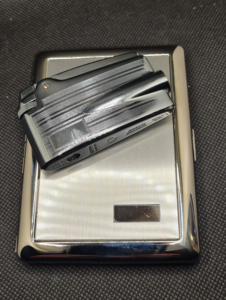 Boxed Mint Condition Ronson Varaflame & Ronson Cigarette Case Working Order