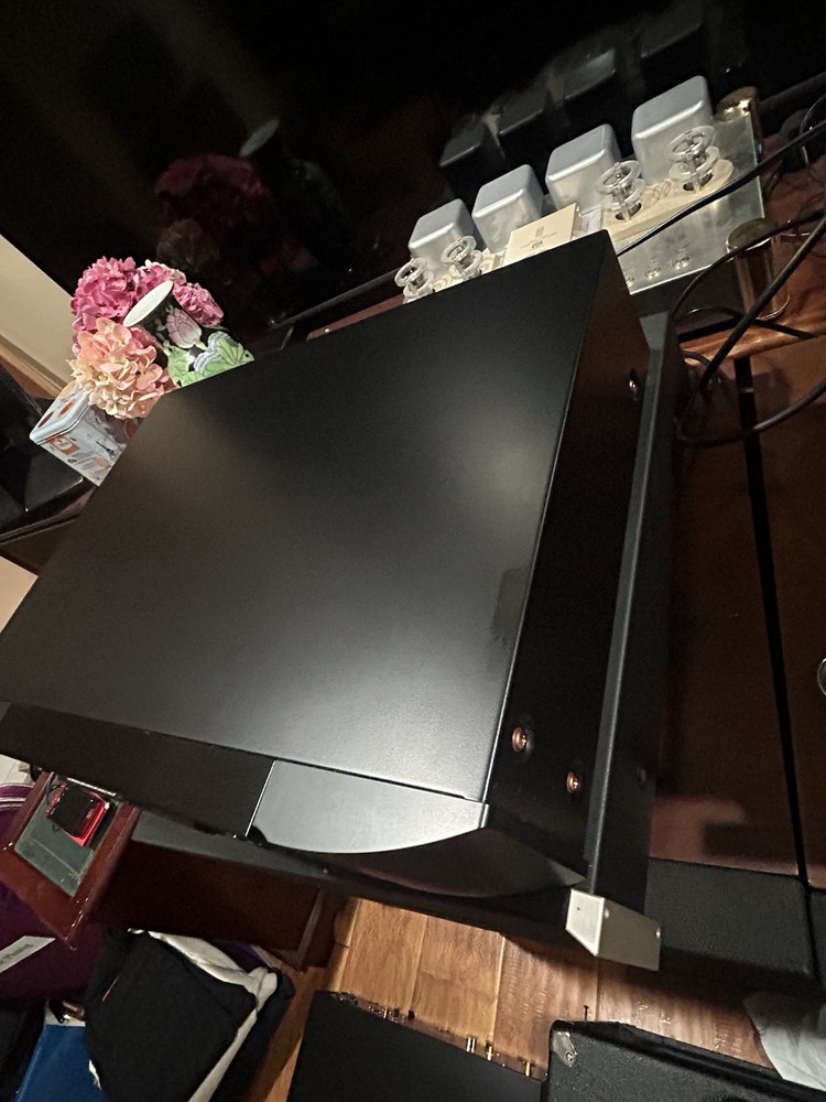 Marantz SA8004 SACD Player Last One