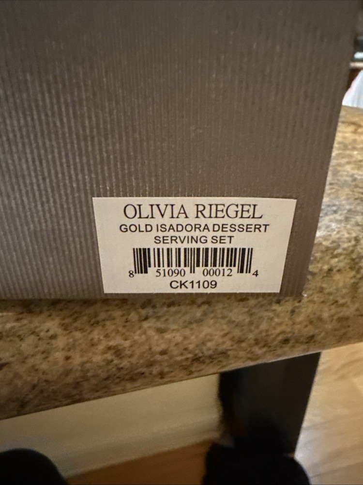 Olivia Riegel Gold Windsor Dessert Serving Set