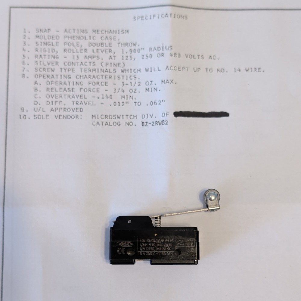 BZ-2RW82 Basic Switch Roller switch Micro switch SPDT 15A BZ Series BOX OF 10