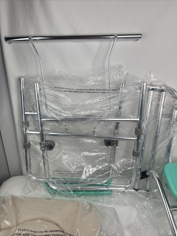 Rengue Shower Commode Wheelchair