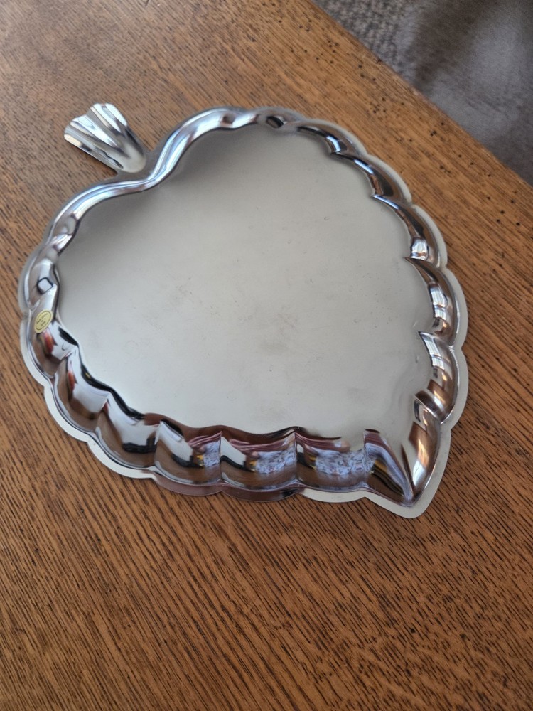 Vintage Silver Plated Leaf Platter Tray