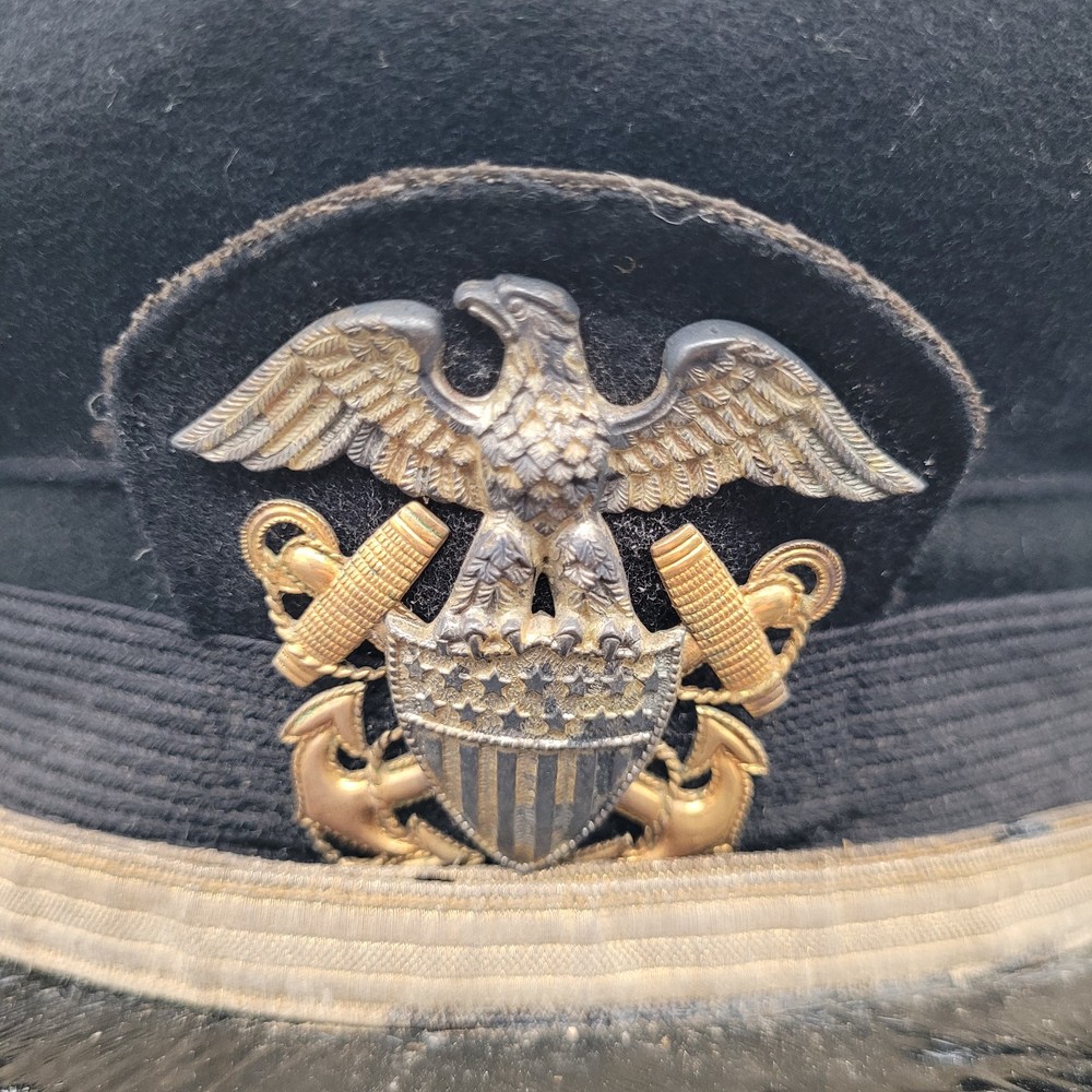 WW2 US Navy Officer Visor Cap