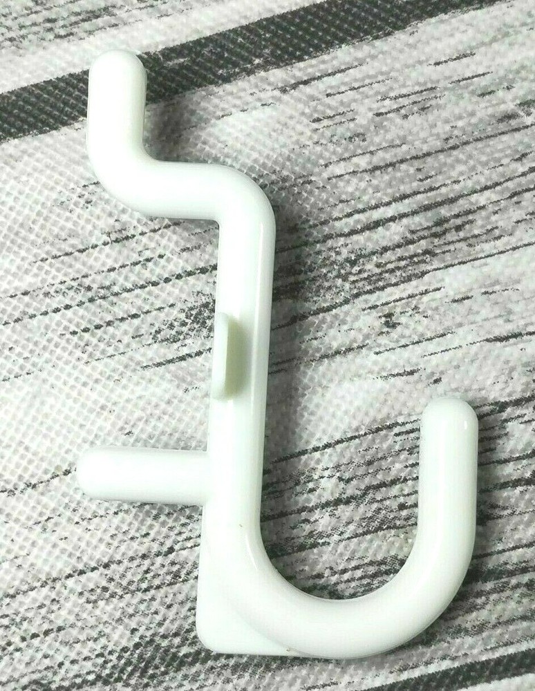 250 Ct. - White Pegboard Hooks 1" Single Plastic Pegboard Hooks