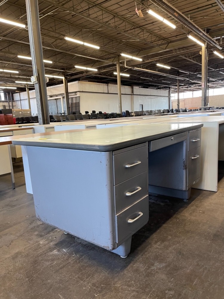 Vintage Steelcase Aurora