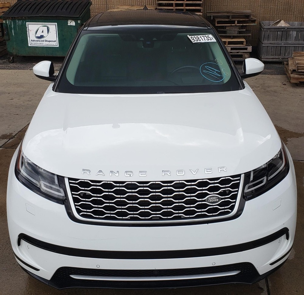 18 19 20 21 VELAR Display Screen center dash mounted