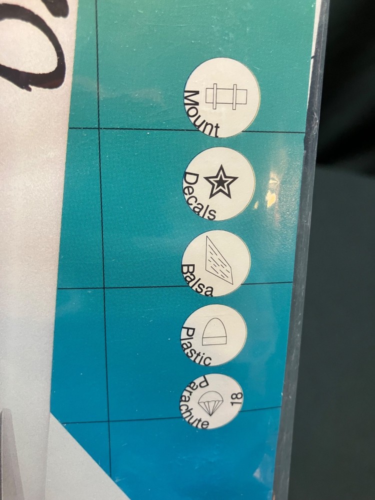 Long OOP D-Powered CUSTOM OASIS Skill Level 2 Flying Model Rocket Kit -Sealed