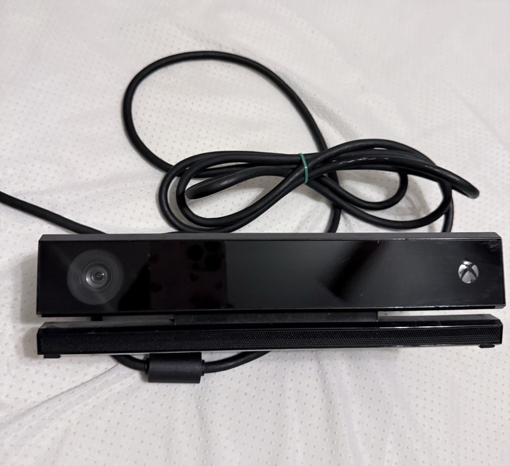 Microsoft Xbox One Kinect Motion Sensor Camera Black Wired for Console