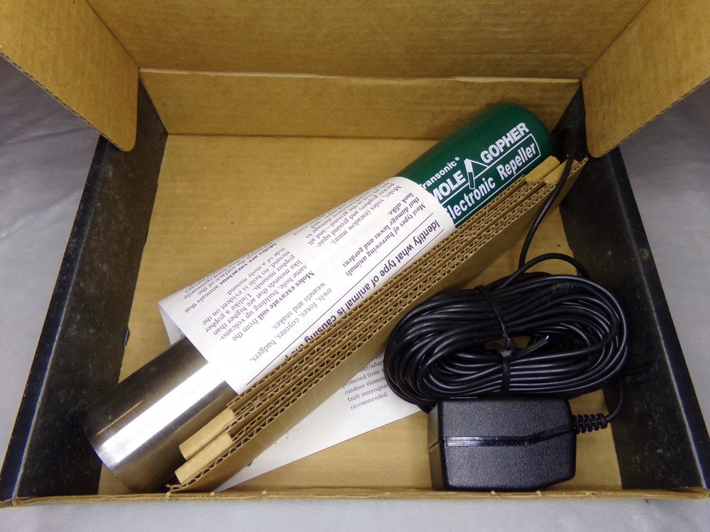 Weitech Transonic Mole/Gopher Repeller. In Ground Electronic. New in Box. NOS