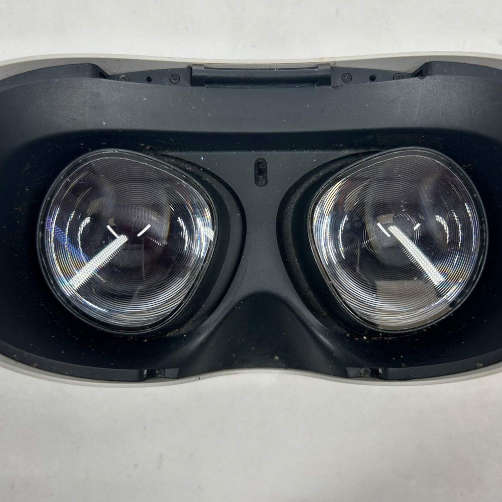 Meta Quest 2 128GB VR System KW49CM