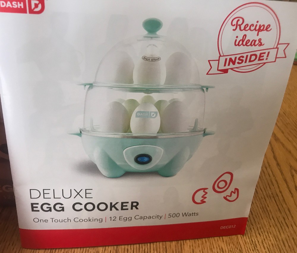 Dash Deluxe DEC012WH 12 Eggs Rapid Cooker - White