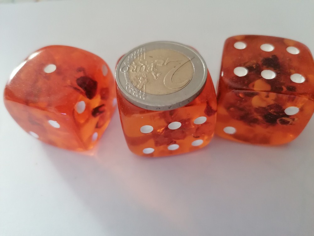 3 HANDMADE BALTIC AMBER Dice