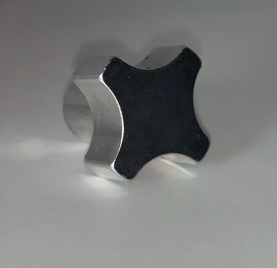 Blank Aluminum Extrusion Four-Lobed Knobs, Luster Finish