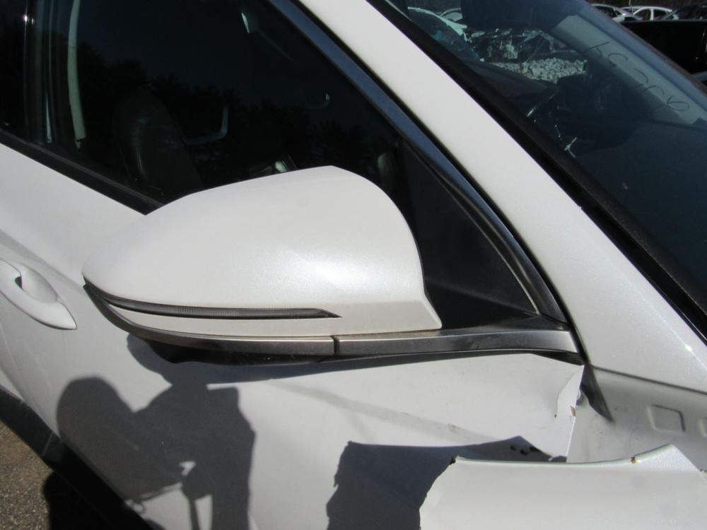 TUCSON 2022 Glove Box 1034007
