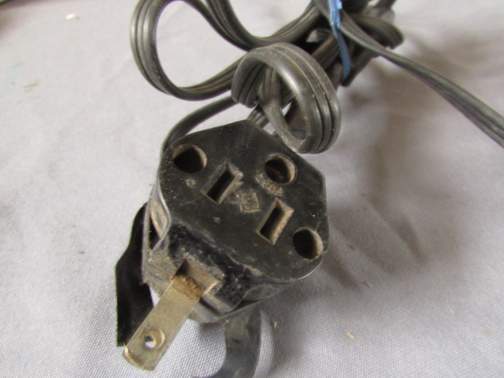 (2) Powerstat Variable Autotransformer Imput 120v output 0-132v UNTESTED e