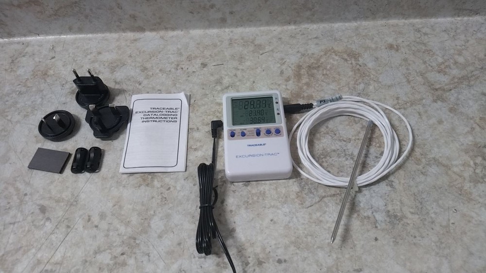 Traceable Excursion-Trac 98768-53 -130 - 220° F Datalogging Low-Temp Thermometer