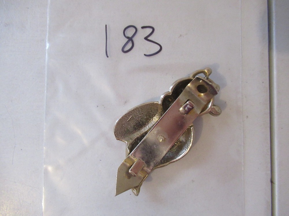 Beer can bottle opener vintage Nice #183 Bee Bug