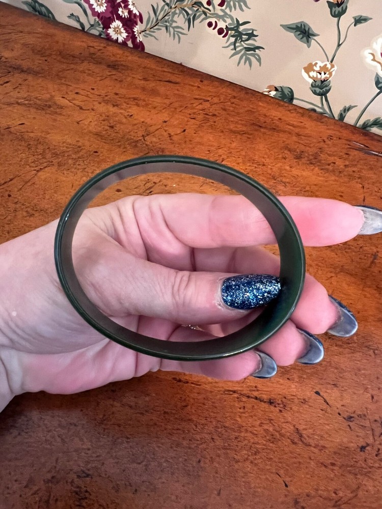Vintage Green Oval Bangle Bracelet