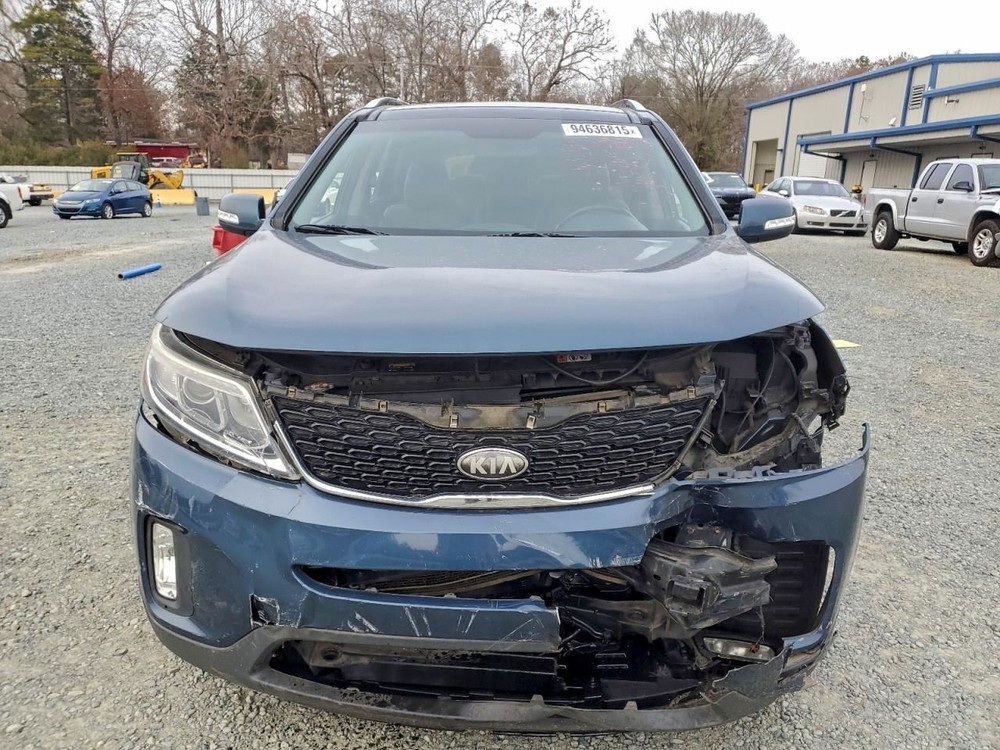 SORENTO 2014 Glove Box 4960667