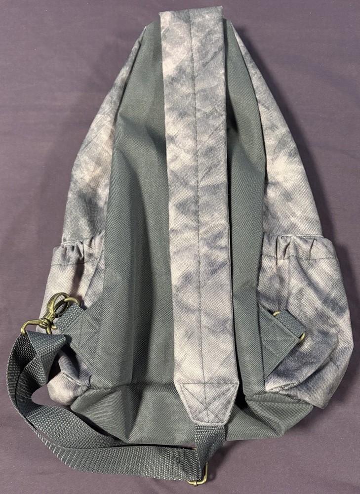 Thirty One Adjustable SlingBack Backpack - Whisper Grey Colorblock