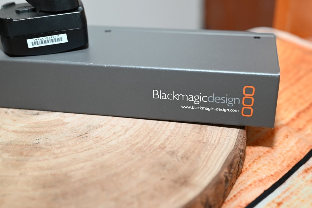 Blackmagic Design Multibridge Pro 2 Editing System with switching Power supply