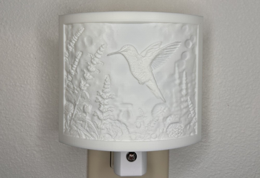 Outdoors Collection Night Light - Hummingbird (White)