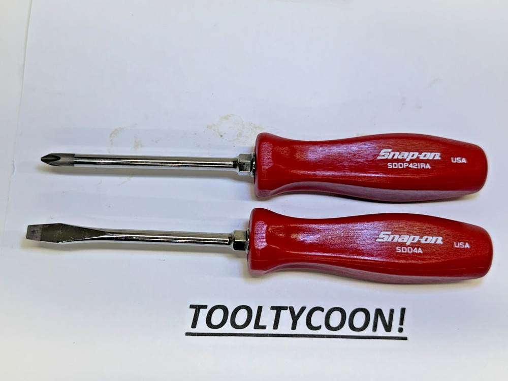 SNAP-ON NEW 2PC HARD HANDLE SCREWDRIVER SET! RED