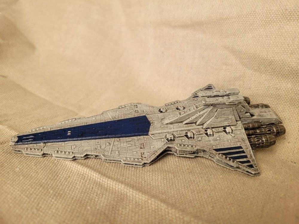 Star Wars Armada Venator Class Star Destroyer(fully painted)