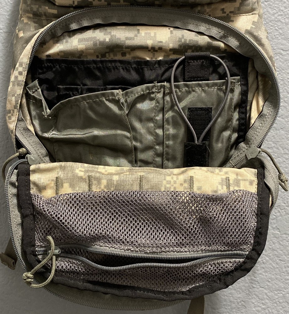 CamelBak Maximum Gear MULE Backpack Desert Camo Tactical Hydration (no bladder)