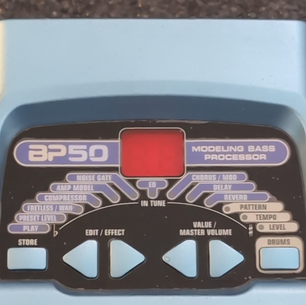 DigiTech BP50 Digital Modeling Bass Processor Multi-Effects Pedal for Bass