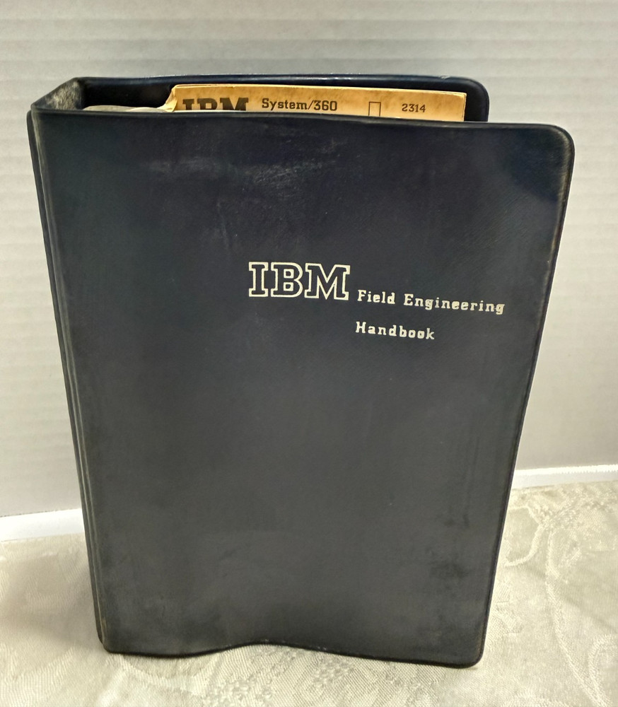1971 IBM Field Engineering Handbook System/360 S229-3169-3 Tabs, Notes & Binder