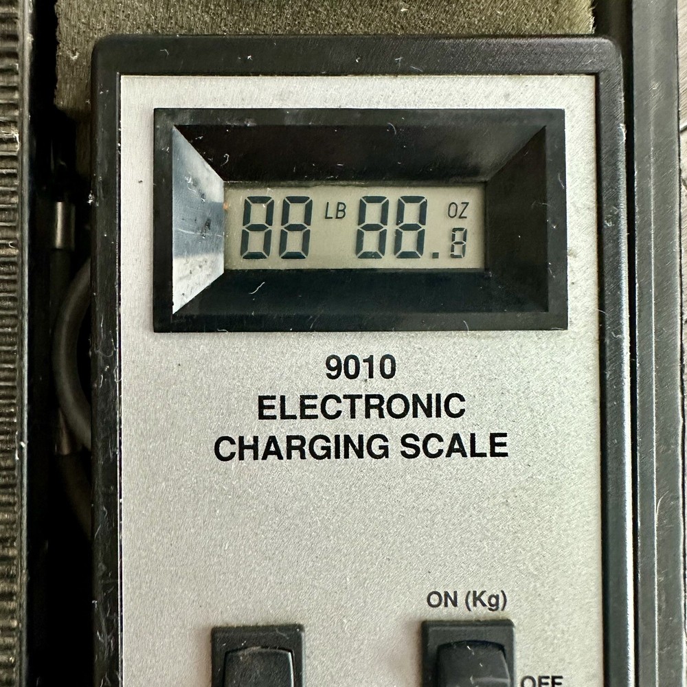 TIF Instruments 9010 Electronic Refrigerant Charging Scale in Case, Works
