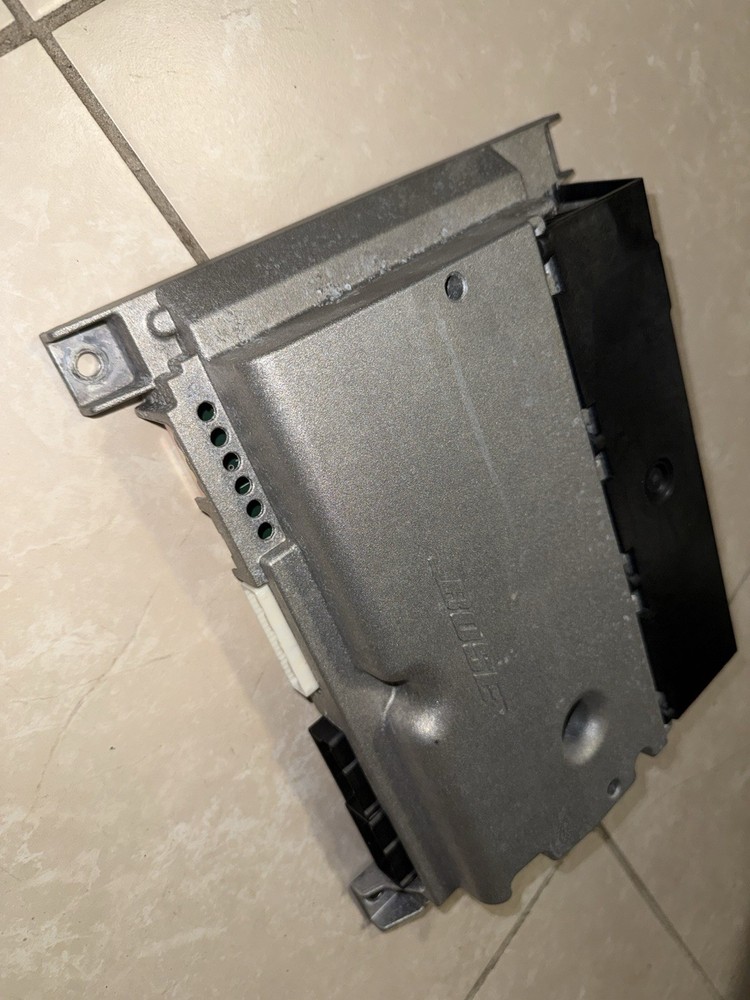 2009-2015 G37 Coupe Amplifier Convertible Bose