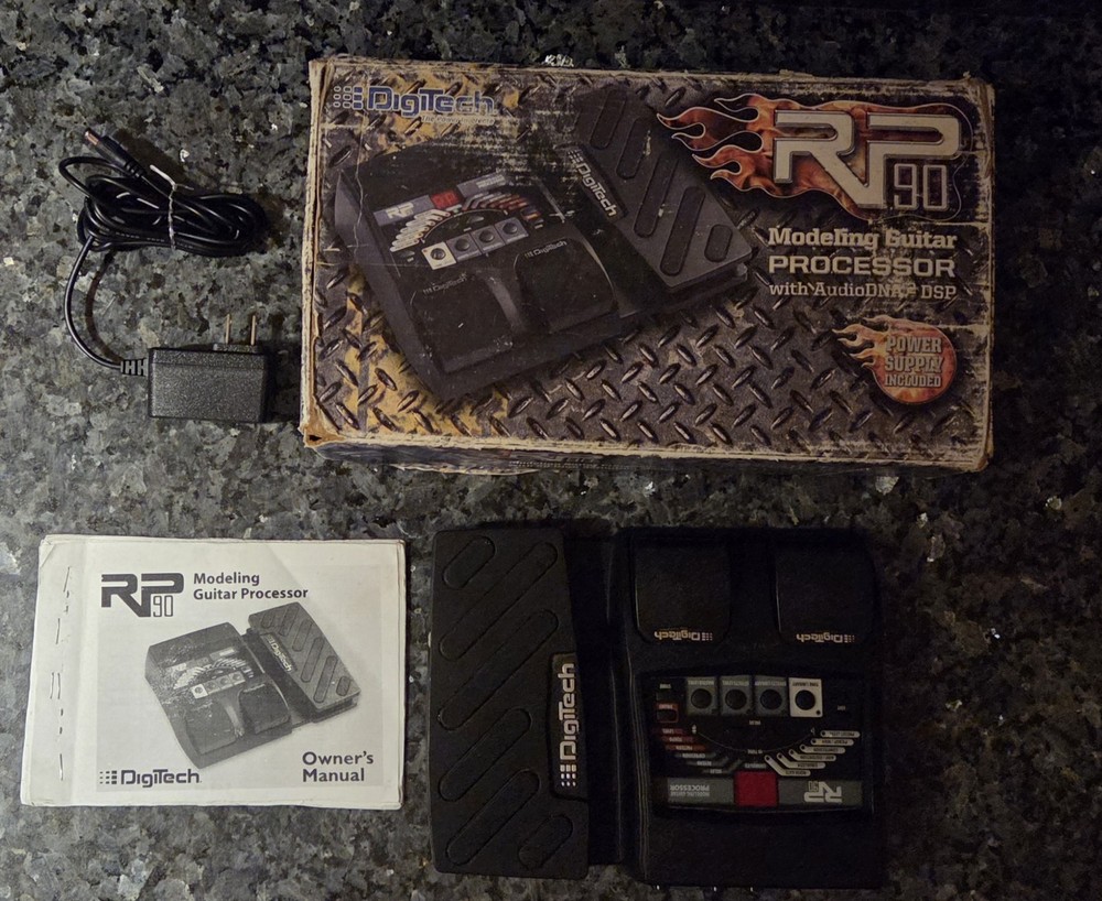 Digitech RP90 Modeling Guitar Processor 59 Hi Def Models,Expression Pedal DSP
