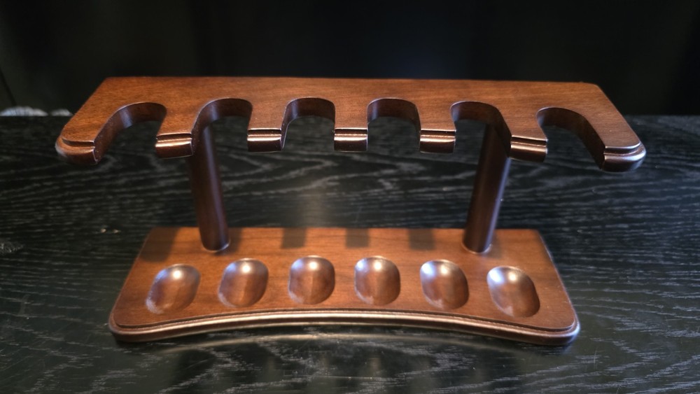 Never Used 6ct Wooden Pipe Rack