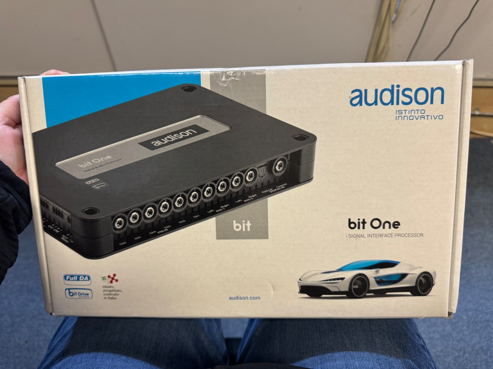 audison bit one new, open box