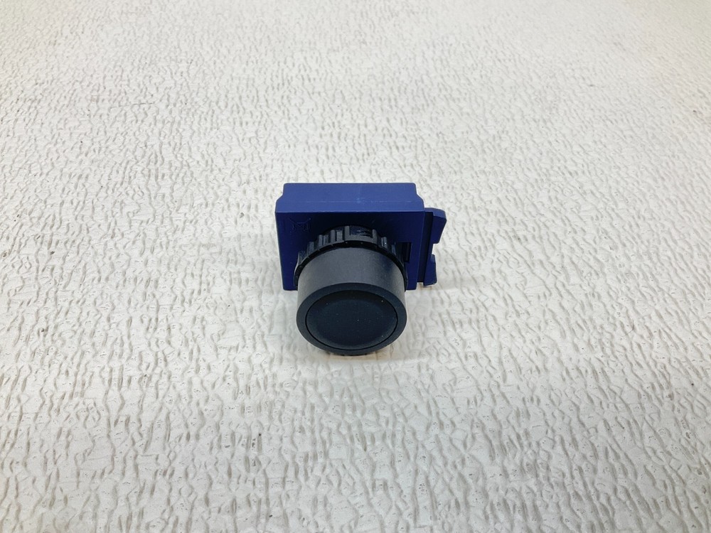 WEG BC10F Black Momentary Push Button BC1OF (TSC)