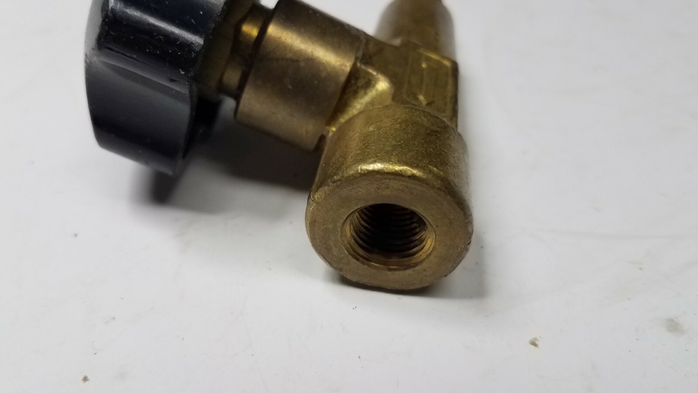 SCOTT NEEDLE FLOW CONTROL VALVE BRASS 1/4" MNPT FNPT
