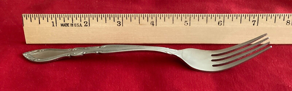 Rogers AUBERGE Dinner Fork 7 1/8" Stainless Steel Flatware