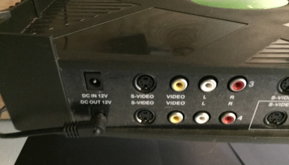 Intec System Xbox AV Selector Switch Model G8470 – Powers On, Tested, Vintage