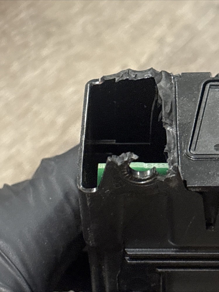 PETERBILT CAB CONTROL MODULETHIS PART IS PROGRAMMAB Q21-1126-500-500 Broken