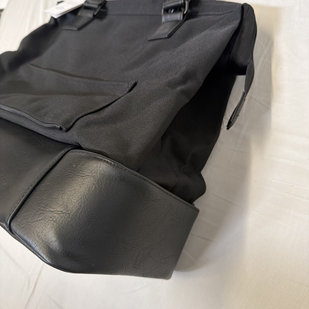 Beis Mini Weekender in Black