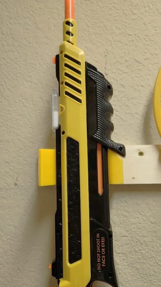 Salt Gun & Electric Fly Swatter Wall Mount – Secure & Space-Saving Solution
