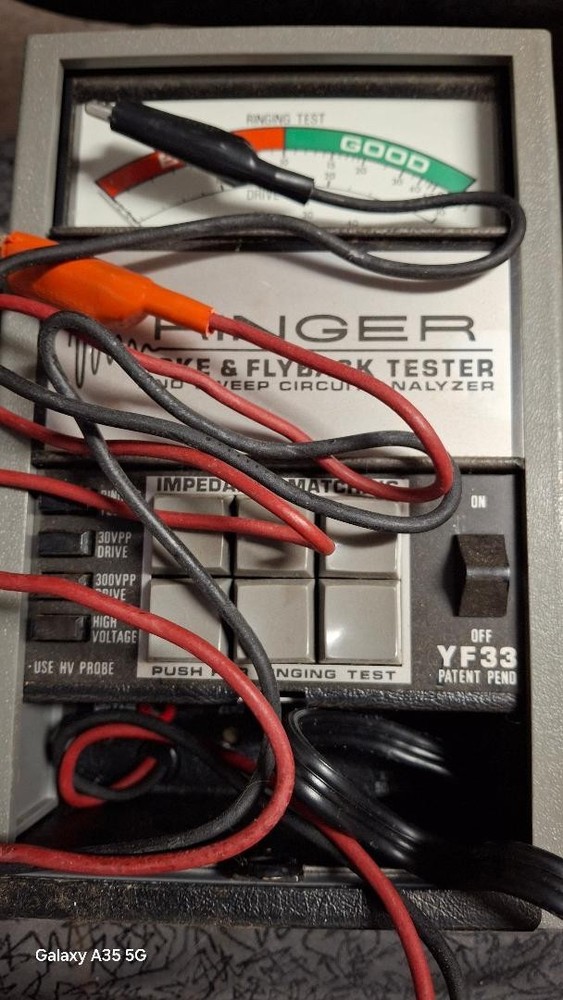 SENCORE RINGER YF33 YOKE & FLYBACK TESTER AND SWEEP CIRCUIT ANALYZER