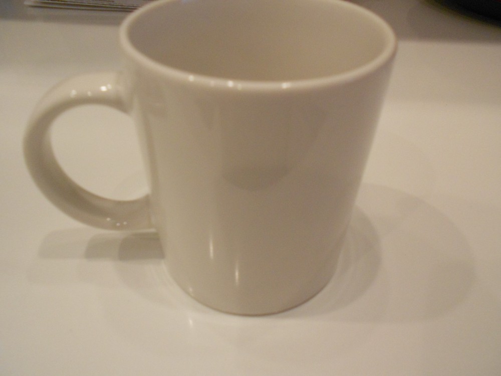 ISRAEL BONDS MUG 3 3/4" HIGH